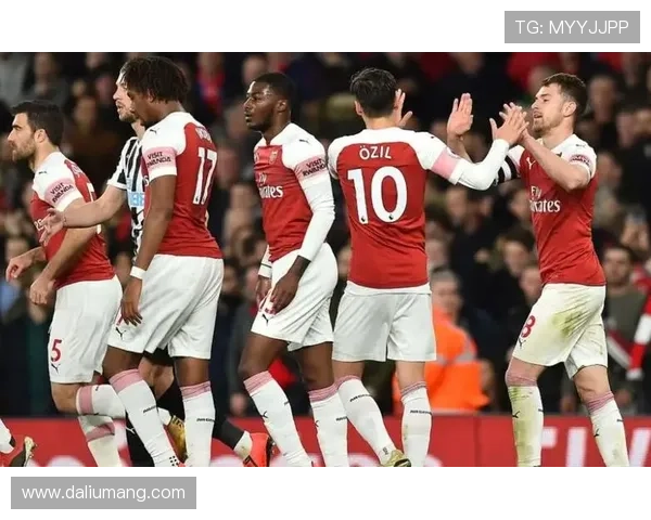 埃弗拉调侃阿森纳年年播种失手